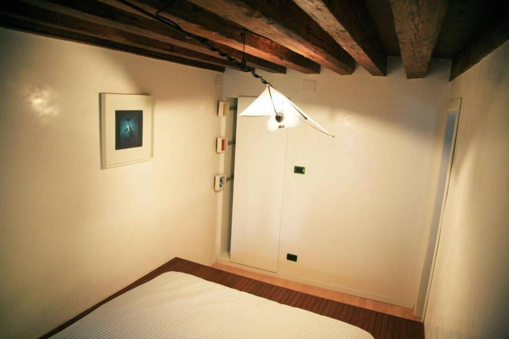Bellissimo In Palazzo Storico Apartamento Venecia